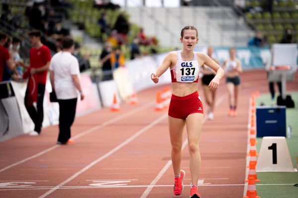 Lara Jolie Feigl (SC Potsdam) am 19.02.2022 waehrend der Deutsche Jugend-Hallenmeisterschaften U20 im Glaspalast in Sindelfingen