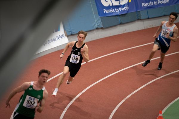 Louis Fuchs (SC DHfK Leipzig e.V.) am 19.02.2022 waehrend der Deutsche Jugend-Hallenmeisterschaften U20 im Glaspalast in Sindelfingen