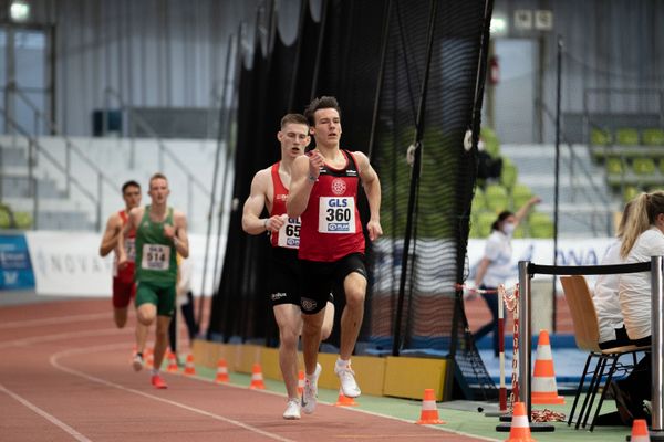 Florian Kroll (LG Osnabrueck) im 400m Vorlauf am 19.02.2022 waehrend der Deutsche Jugend-Hallenmeisterschaften U20 im Glaspalast in Sindelfingen