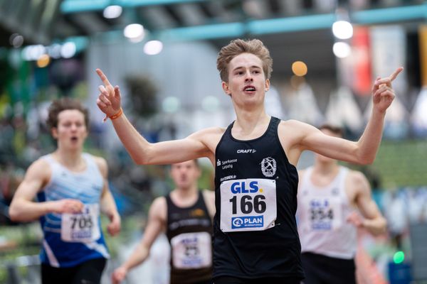 Louis Fuchs (SC DHfK Leipzig e.V.) am 20.02.2022 waehrend der Deutschen Jugend-Hallenmeisterschaften U20 im Glaspalast in Sindelfingen