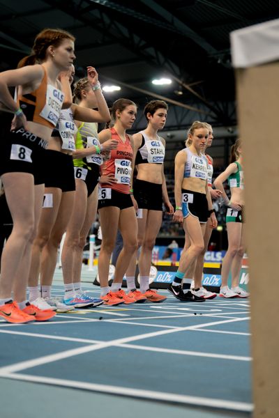 Eva Dieterich (Laufteam Kassel), Svenja Pingpank (Hannover Athletics), Jasmina Stahl (Hannover 96), Maria Kerres (LG TELIS FINANZ Regensburg) am 26.02.2022 waehrend der Deutschen Leichtathletik-Hallenmeisterschaften (Tag 1) in der Quarterback Immobilien Arena in Leipzig