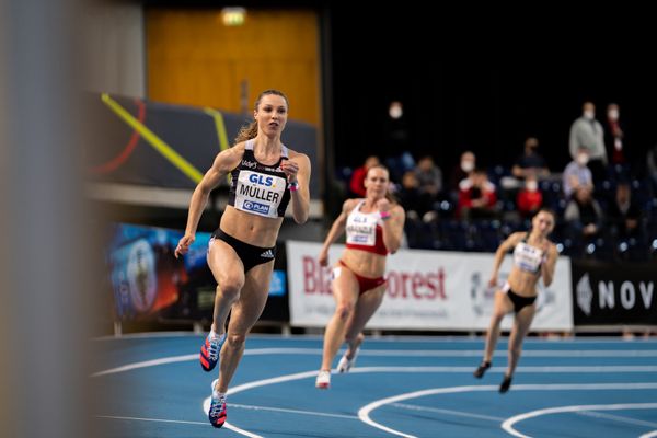 Laura Mueller (SV GO! Saar 05) am 27.02.2022 waehrend der Deutschen Leichtathletik-Hallenmeisterschaften (Tag 2) in der Quarterback Immobilien Arena in Leipzig