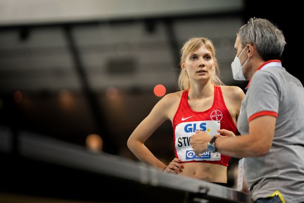 Bianca Stichling (TSV Bayer 04 Leverkusen) am 27.02.2022 waehrend der Deutschen Leichtathletik-Hallenmeisterschaften (Tag 2) in der Quarterback Immobilien Arena in Leipzig