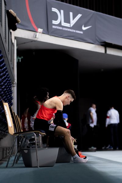 Felix Ebel (Emder Laufgemeinschaft) am 27.02.2022 waehrend der Deutschen Leichtathletik-Hallenmeisterschaften (Tag 2) in der Quarterback Immobilien Arena in Leipzig