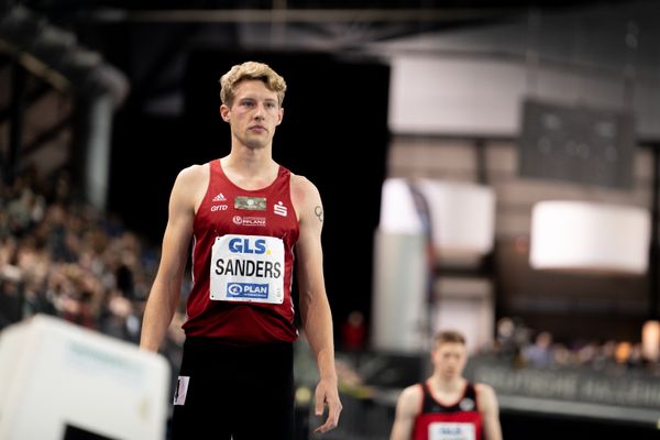 Manuel Sanders (LG Olympia Dortmund) im 400m Finale am 27.02.2022 waehrend der Deutschen Leichtathletik-Hallenmeisterschaften (Tag 2) in der Quarterback Immobilien Arena in Leipzig