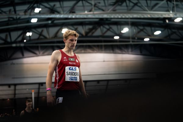 Manuel Sanders (LG Olympia Dortmund) im 400m Finale am 27.02.2022 waehrend der Deutschen Leichtathletik-Hallenmeisterschaften (Tag 2) in der Quarterback Immobilien Arena in Leipzig