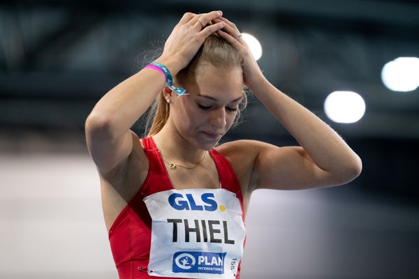 Luna Thiel (VfL Eintracht Hannover) im 400m Finale am 27.02.2022 waehrend der Deutschen Leichtathletik-Hallenmeisterschaften (Tag 2) in der Quarterback Immobilien Arena in Leipzig