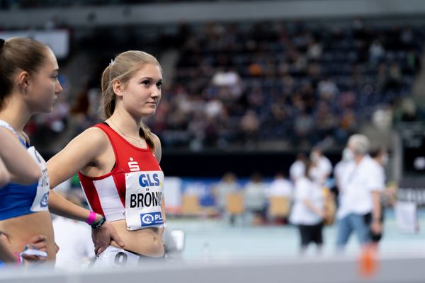 Rahel Broemmel (LG Olympia Dortmund) am 27.02.2022 waehrend der Deutschen Leichtathletik-Hallenmeisterschaften (Tag 2) in der Quarterback Immobilien Arena in Leipzig