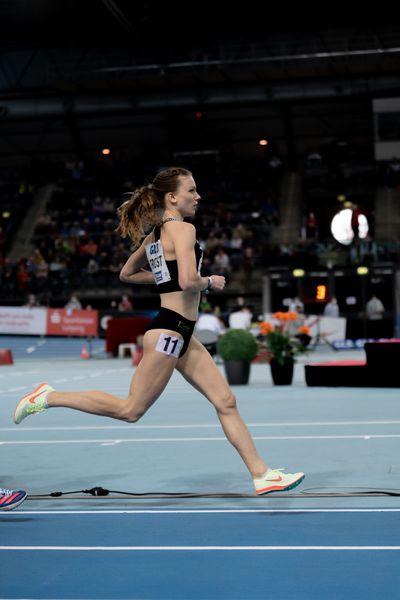 Katharina Trost (LG Stadtwerke Muenchen) am 27.02.2022 waehrend der Deutschen Leichtathletik-Hallenmeisterschaften (Tag 2) in der Quarterback Immobilien Arena in Leipzig