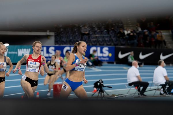 Fabiane Meyer (TV Westfalia Epe) am 27.02.2022 waehrend der Deutschen Leichtathletik-Hallenmeisterschaften (Tag 2) in der Quarterback Immobilien Arena in Leipzig