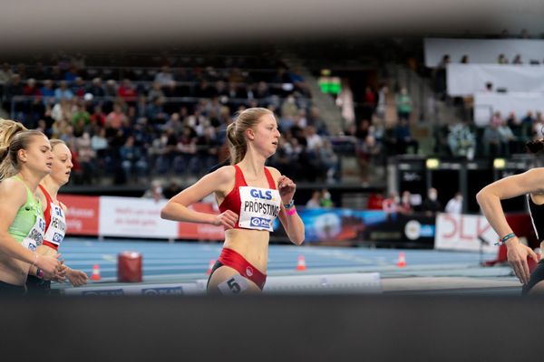 Marie Proepsting (VfL Eintracht Hannover) am 27.02.2022 waehrend der Deutschen Leichtathletik-Hallenmeisterschaften (Tag 2) in der Quarterback Immobilien Arena in Leipzig