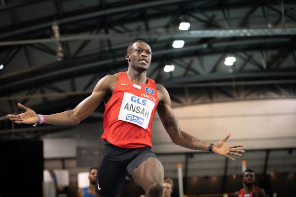 Owen Ansah (Hamburger SV) am 27.02.2022 waehrend der Deutschen Leichtathletik-Hallenmeisterschaften (Tag 2) in der Quarterback Immobilien Arena in Leipzig