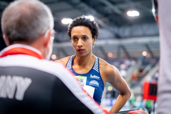 Malaika Mihambo (LG Kurpfalz) am 27.02.2022 waehrend der Deutschen Leichtathletik-Hallenmeisterschaften (Tag 2) in der Quarterback Immobilien Arena in Leipzig