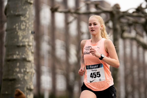 Sonja Vernikov (LAZ Puma Rhein-Sieg) am 06.03.2022 beim „Rund um das Bayer-Kreuz“ in Leverkusen