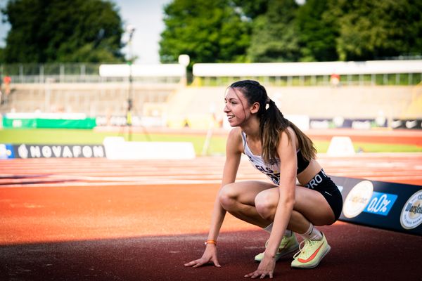 Sophia Ludwig (Hannover 96) am 15.07.2022 waehrend den deutschen Leichtathletik-Jugendmeisterschaften 2022 in Ulm