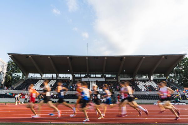 2000m Hindernis Laeufer vor der Tribuene am 15.07.2022 waehrend den deutschen Leichtathletik-Jugendmeisterschaften 2022 in Ulm