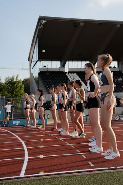 Start des 2000m Hindernis-Laufs am 15.07.2022 waehrend den deutschen Leichtathletik-Jugendmeisterschaften 2022 in Ulm