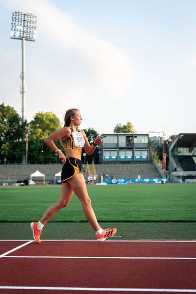 Kylie Garreis (LG Vogtland) am 15.07.2022 waehrend den deutschen Leichtathletik-Jugendmeisterschaften 2022 in Ulm