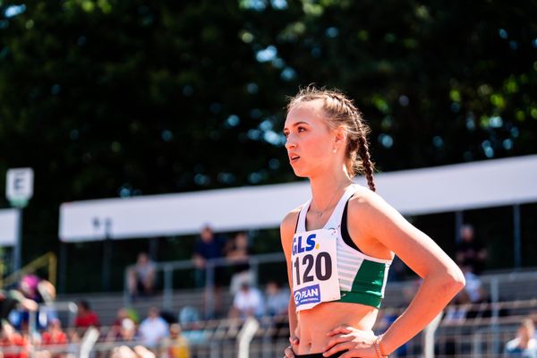 Joana Herrmann (SV Teuto Riesenbeck) im Hochsprung am 16.07.2022 waehrend den deutschen Leichtathletik-Jugendmeisterschaften 2022 in Ulm