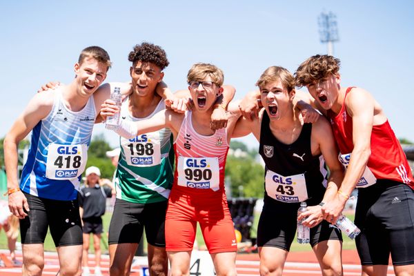 Elias Ehrmann (LG Dornburg), Alexandro Seiler (SV Preussen Berlin), Lucien Berger (Sportclub Magdeburg), Gero Andres Fischer (MTG Mannheim) am 16.07.2022 waehrend den deutschen Leichtathletik-Jugendmeisterschaften 2022 in Ulm