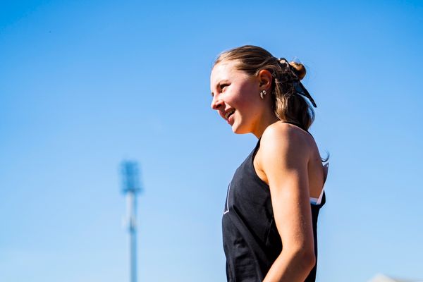 Mayleen Bartz (VfL Stade) am 16.07.2022 waehrend den deutschen Leichtathletik-Jugendmeisterschaften 2022 in Ulm