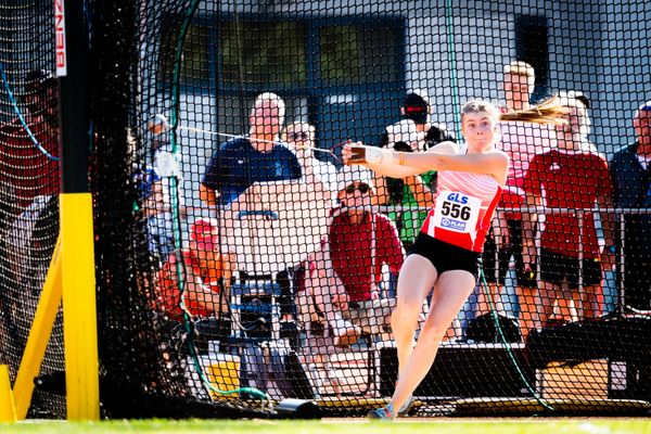 Lara Hundertmark (Einbecker SV) im Hammerwurf am 16.07.2022 waehrend den deutschen Leichtathletik-Jugendmeisterschaften 2022 in Ulm