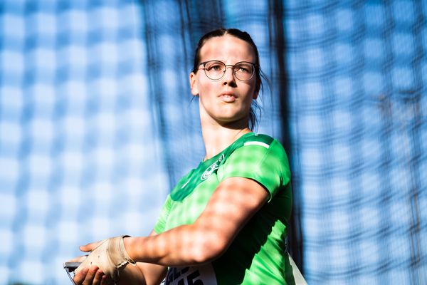 Johanne Plock-Girmann (SVG GW Bad Gandersheim) im Hammerwurf am 16.07.2022 waehrend den deutschen Leichtathletik-Jugendmeisterschaften 2022 in Ulm