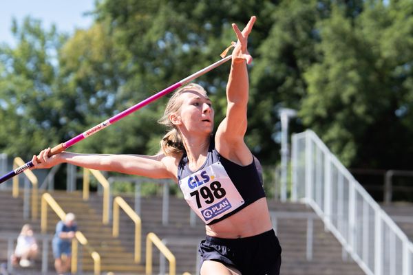 Emma Kaul (USC Mainz) im Speerwurf am 17.07.2022 waehrend den deutschen Leichtathletik-Jugendmeisterschaften 2022 in Ulm