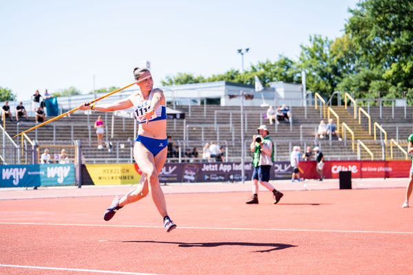 Pia Messing (TV Gladbeck 1912) im Speerwurf am 17.07.2022 waehrend den deutschen Leichtathletik-Jugendmeisterschaften 2022 in Ulm