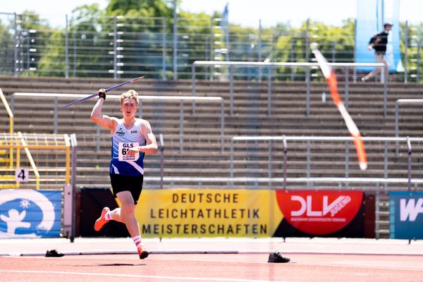 Bennett Pauli (VfL Stade) am 17.07.2022 waehrend den deutschen Leichtathletik-Jugendmeisterschaften 2022 in Ulm