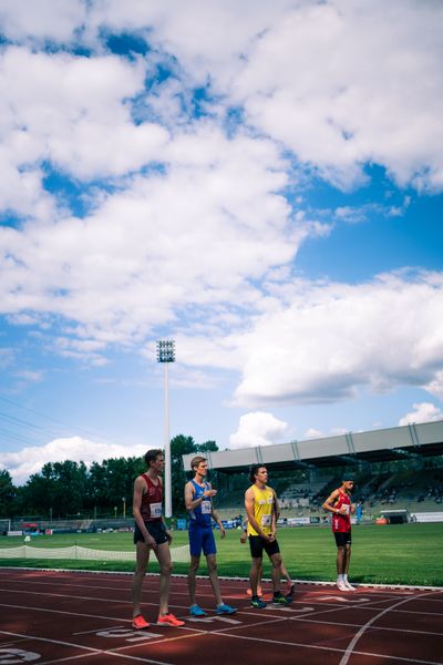 Sven Wagner (Koenigsteiner LV), Maurice Thiemann (TV Wattenscheid 01), Julian Gering (LG Vogtland), Christian Amanuel-Tekeste (Hamburger SV) am 06.08.2022 beim Lohrheide-Meeting im Lohrheidestadion in Bochum-Wattenscheid