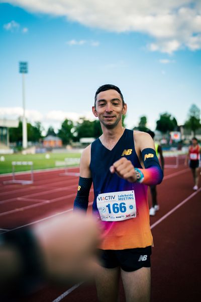 Maximilian Thorwirth (SFD 75 Duesseldorf-Sued) vor dem 1500m Lauf am 06.08.2022 beim Lohrheide-Meeting im Lohrheidestadion in Bochum-Wattenscheid