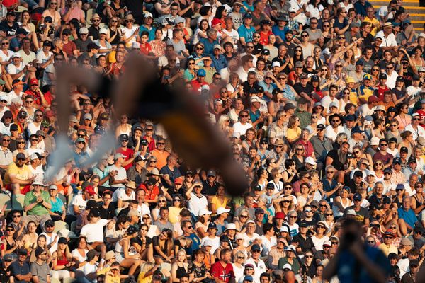 Zuschauer beim Hochsprung am 16.08.2022 bei den Leichtathletik-Europameisterschaften in Muenchen