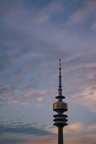 Der Olympiaturm am 17.08.2022 bei den Leichtathletik-Europameisterschaften in Muenchen