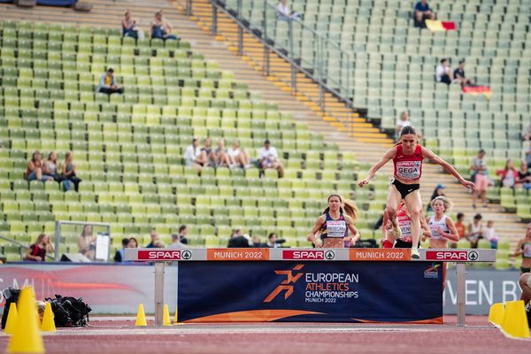 Luiza Gega (ALB) im 3000m Hindernis Vorlauf am 18.08.2022 bei den Leichtathletik-Europameisterschaften in Muenchen