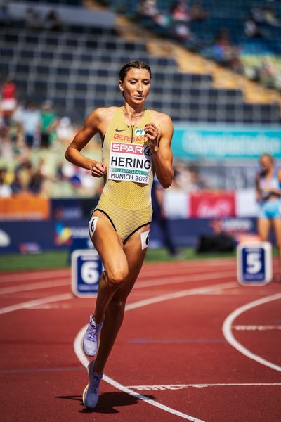 Christina Hering (GER) im 800m Vorlauf am 18.08.2022 bei den Leichtathletik-Europameisterschaften in Muenchen