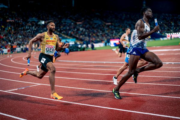 Marvin Schlegel (GER) als zweiter Laeufer der 4x400m Staffel am 20.08.2022 bei den Leichtathletik-Europameisterschaften in Muenchen