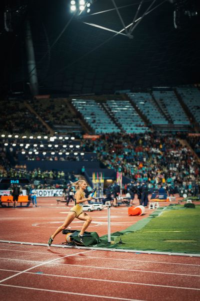 Luna Thiel (GER) mit der 4x400m Staffel im Finale am 20.08.2022 bei den Leichtathletik-Europameisterschaften in Muenchen