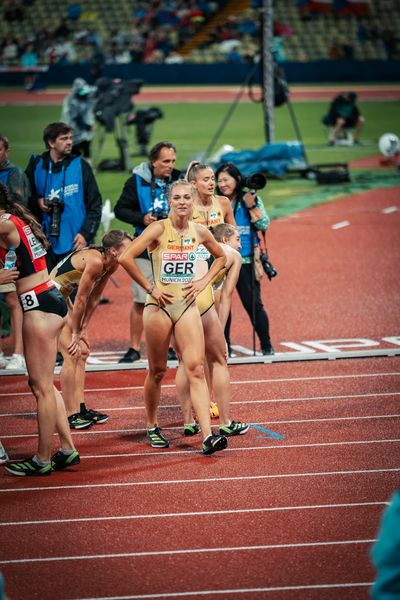 Luna Thiel (GER) mit der 4x400m Staffel im Finale am 20.08.2022 bei den Leichtathletik-Europameisterschaften in Muenchen