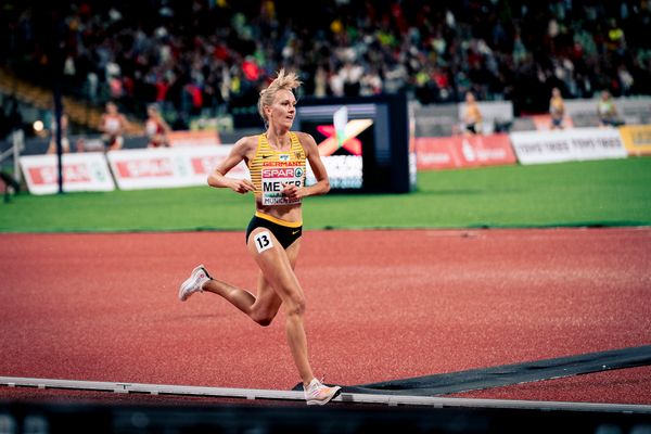 Lea Meyer (GER) im 3000m Hindernis Finale am 20.08.2022 bei den Leichtathletik-Europameisterschaften in Muenchen