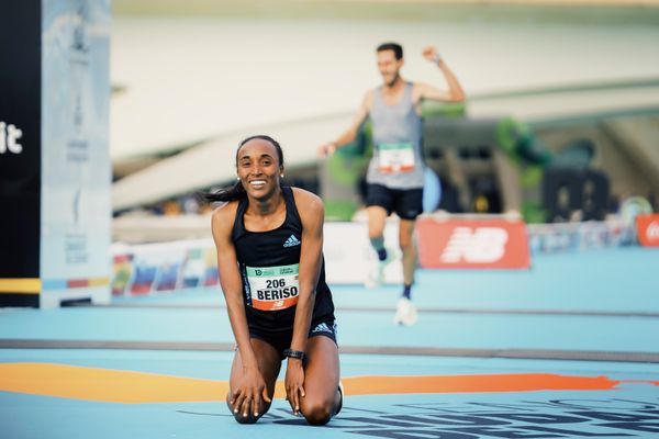 Siegerin der Frauen Amane Beriso Shankule (ETH) am 04.12.2022 beim 42th Valencia Marathon Trinidad Alfonso 2022