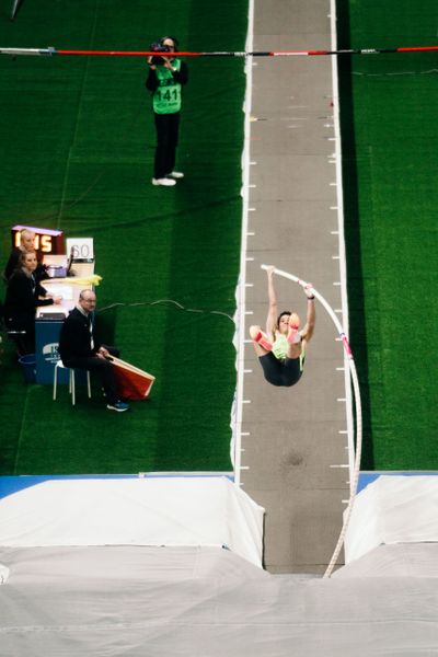 KC Lightfoot (USA) im Stabhochsprung am 29.01.2023 beim ISTAF Indoor im PSD Bank Dome in Duesseldorf