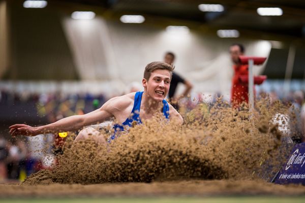 Max Hess (LAC Erdgas Chemnitz) bei den Deutschen Leichtathletik-Hallenmeisterschaften am 18.02.2023 in der Helmut-Koernig-Halle in Dortmund