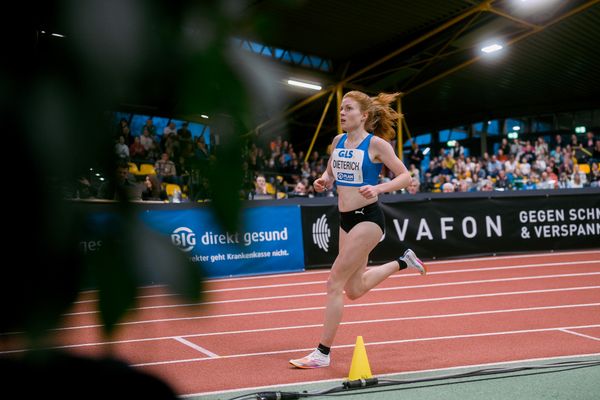 Eva Dieterich (LAV Stadtwerke Tuebingen) bei den Deutschen Leichtathletik-Hallenmeisterschaften am 18.02.2023 in der Helmut-Koernig-Halle in Dortmund