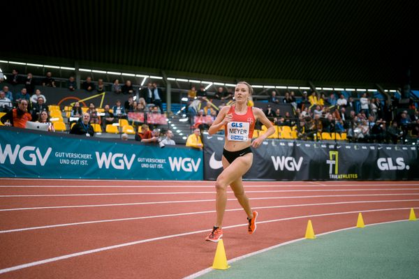 Lea Meyer (TSV Bayer 04 Leverkusen) bei den Deutschen Leichtathletik-Hallenmeisterschaften am 18.02.2023 in der Helmut-Koernig-Halle in Dortmund