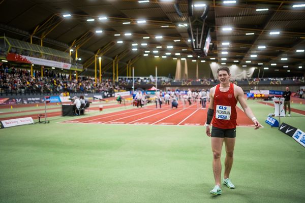 Tim Eikermann (TSV Bayer 04 Leverkusen) bei den Deutschen Leichtathletik-Hallenmeisterschaften am 18.02.2023 in der Helmut-Koernig-Halle in Dortmund