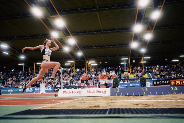 Kira Wittmann (LG Goettingen) bei den Deutschen Leichtathletik-Hallenmeisterschaften am 18.02.2023 in der Helmut-Koernig-Halle in Dortmund