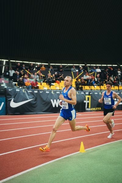 Nils Voigt (TV Wattenscheid 01) bei den Deutschen Leichtathletik-Hallenmeisterschaften am 18.02.2023 in der Helmut-Koernig-Halle in Dortmund