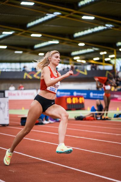 Bianca Stichling (TSV Bayer 04 Leverkusen) bei den Deutschen Leichtathletik-Hallenmeisterschaften am 19.02.2023 in der Helmut-Koernig-Halle in Dortmund