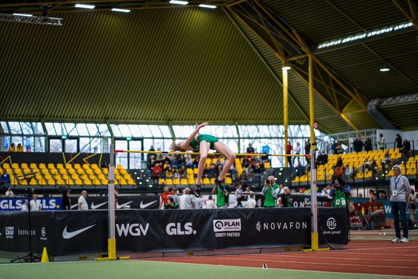 Johanna Goering (SV Salamander Kornwestheim) bei den Deutschen Leichtathletik-Hallenmeisterschaften am 19.02.2023 in der Helmut-Koernig-Halle in Dortmund